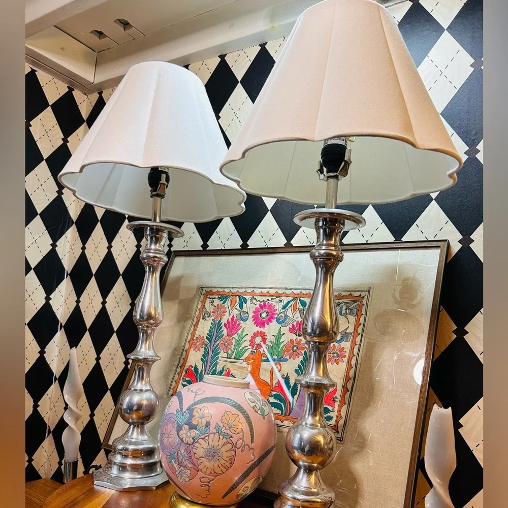 Luxury Tall Silver Table Lamp Pair – Sculptural Bases‎ with Scalloped Shades